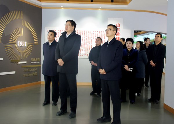 山东省住房城乡建设厅厅长王玉志一行到菏建集团考察调研